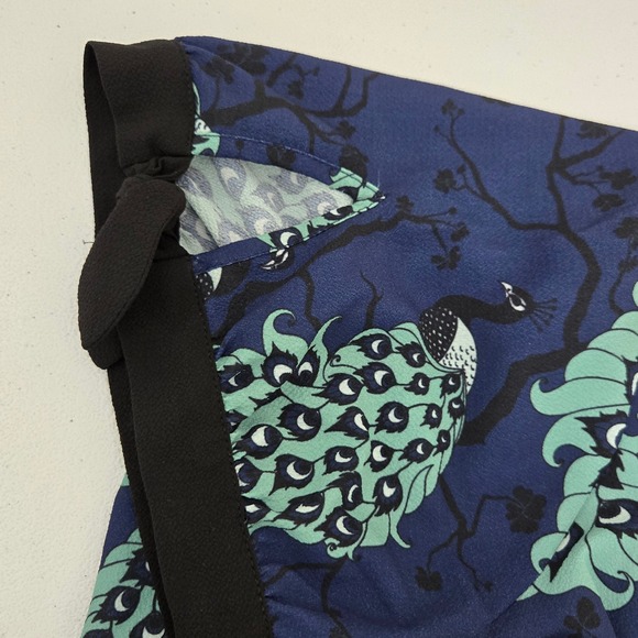 ModCloth x DuPENNY 1X Navy Blue Peacock Print V Neck Knot Sleeve Top Casual Chic - Picture 4 of 5
